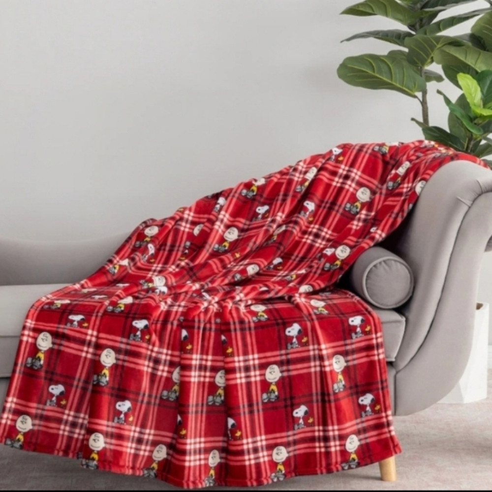 ❤️Peanuts Snoopy VelvetSoft Berkshire Blankets Throw Blanket